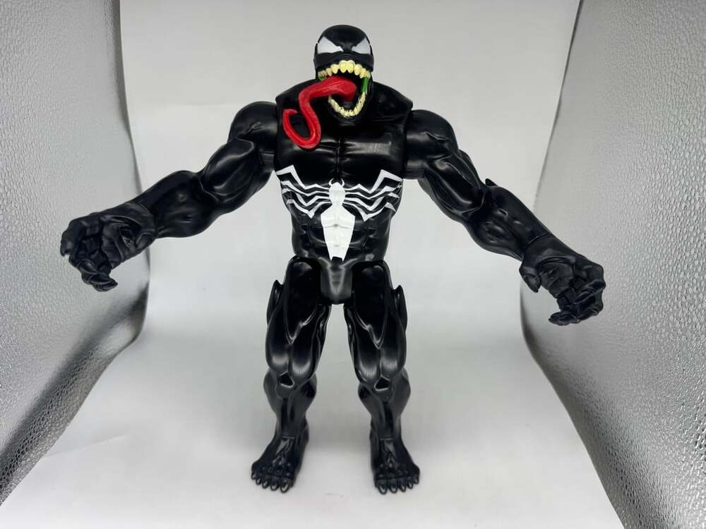 Hasbro Marvel Spider-Man Maximum Venom Titan Hero Series Action Figure